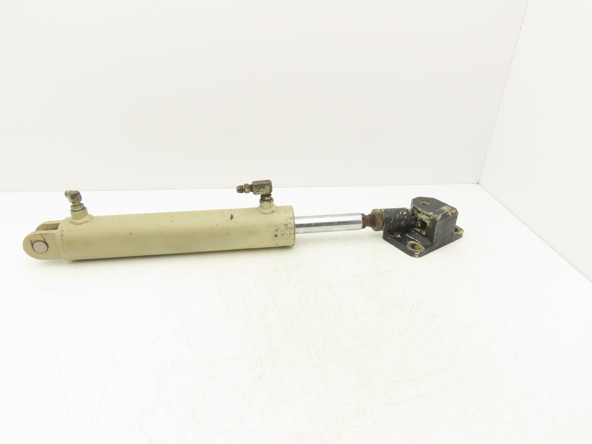 Crown Stand On Forklift Hydraulic Tilt Cylinder Removed From 30RCTT READ