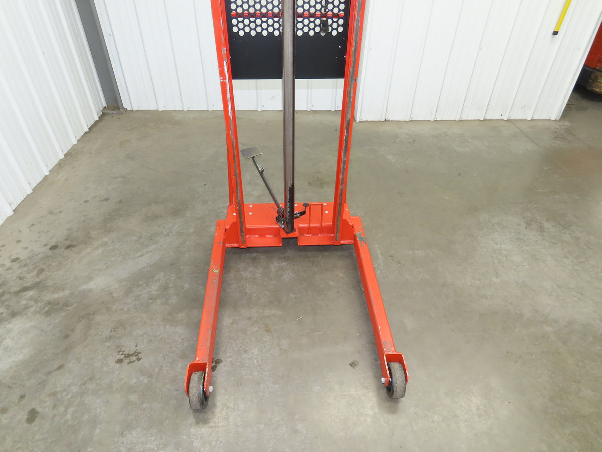 Wesco ESPL-80-3032 Economy Large Platform Hydraulic Stacker 1000 Lb. Capacity