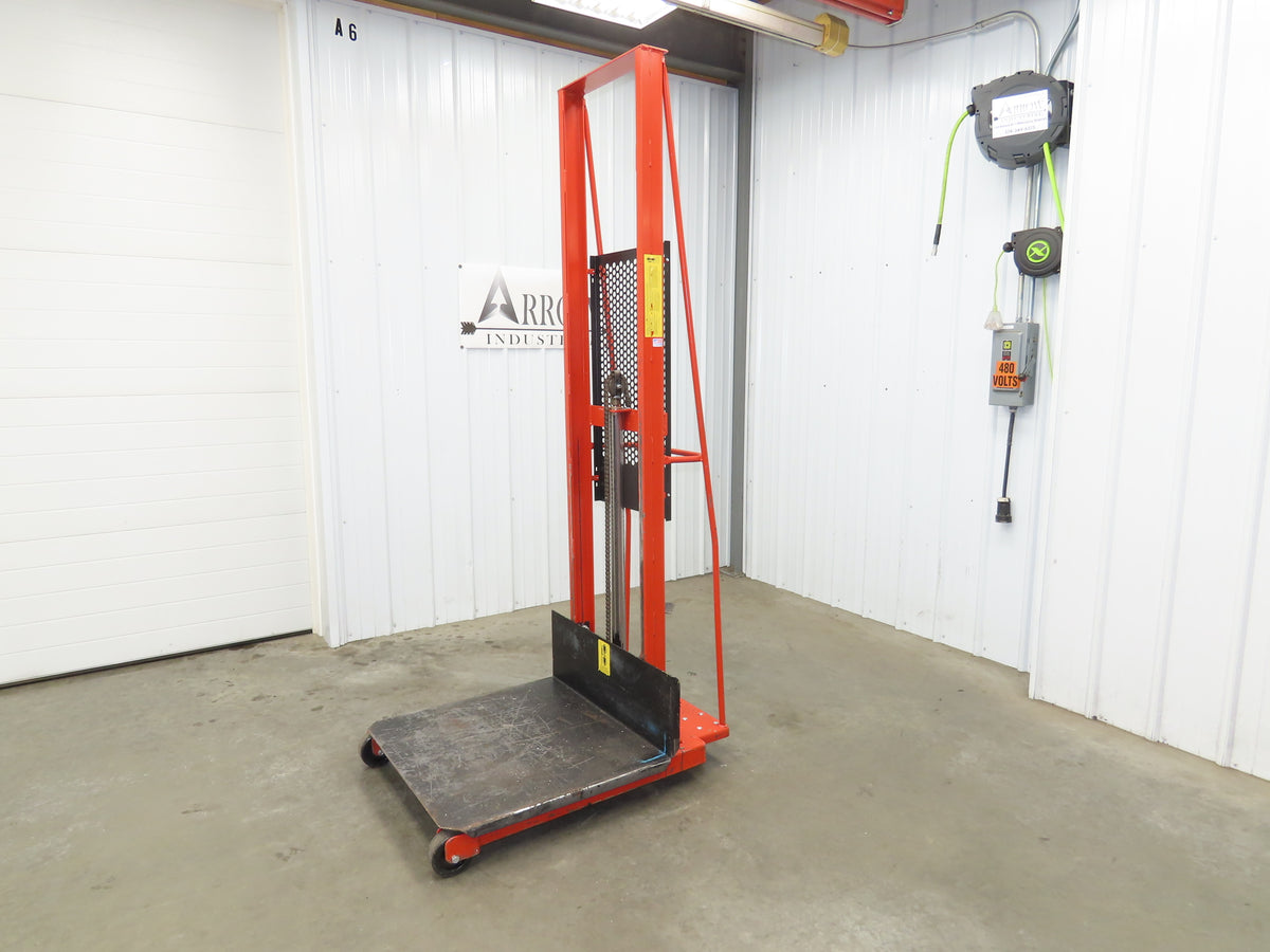 Wesco ESPL-80-3032 Economy Large Platform Hydraulic Stacker 1000 Lb. Capacity
