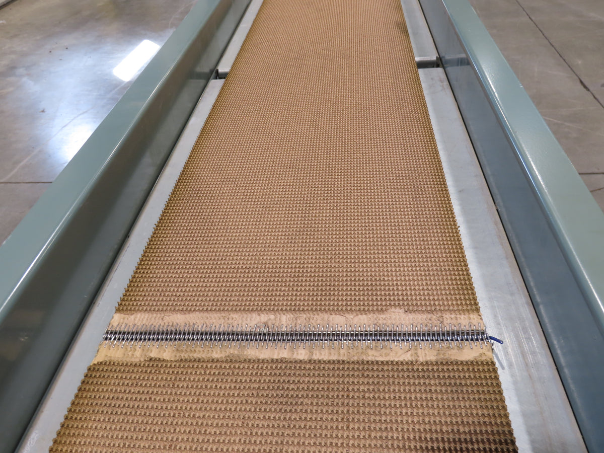Hytrol 18"x 40' Slider Bed Conveyor 12"Belt 1Hp 230/460V 3PH Center Drive 70FPM