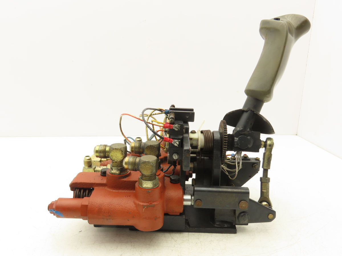 Crown 30RCTT Stand On Forklift Hydraulic Joystick Spool Valve Mast Control