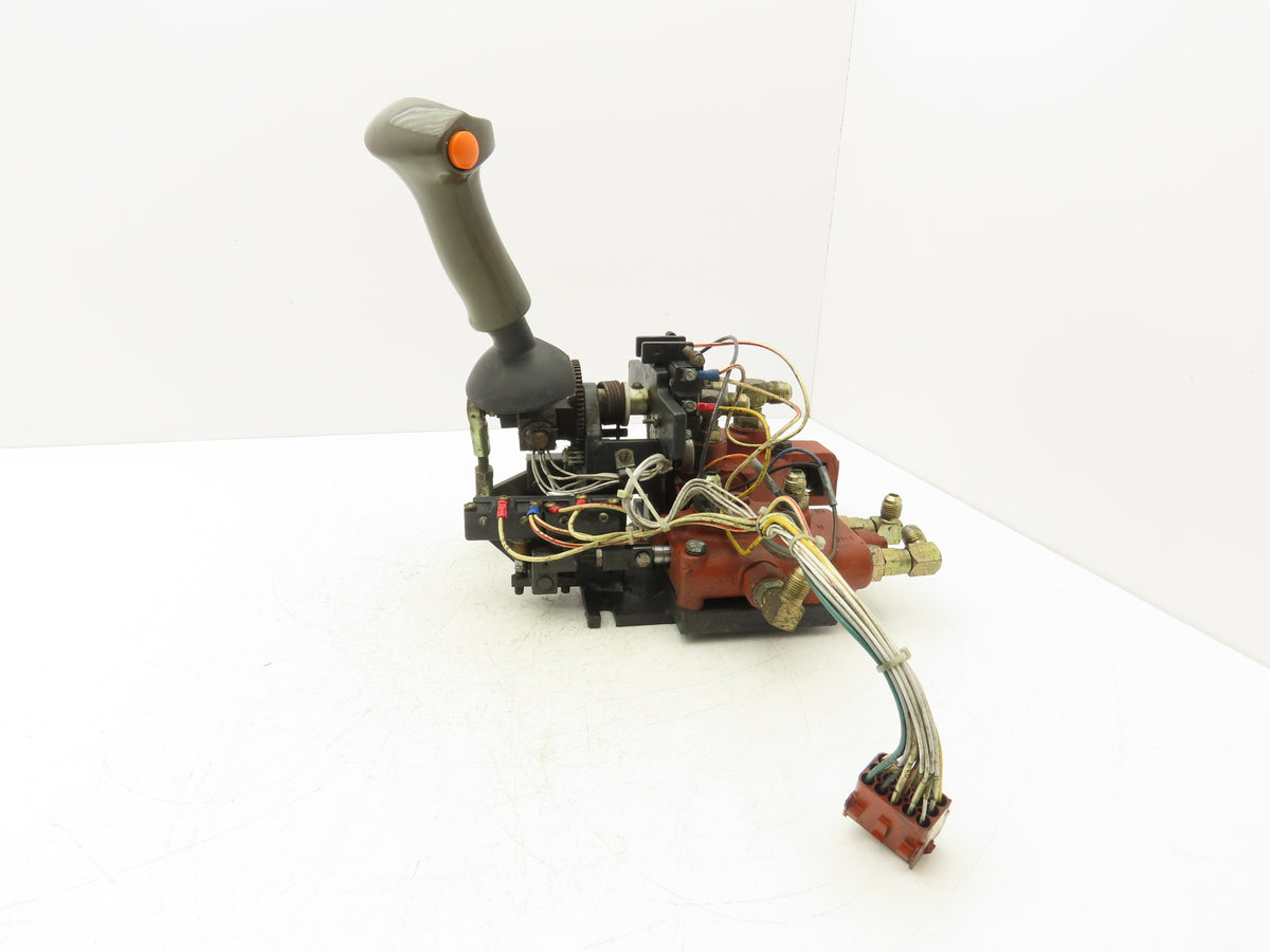 Crown 30RCTT Stand On Forklift Hydraulic Joystick Spool Valve Mast Control