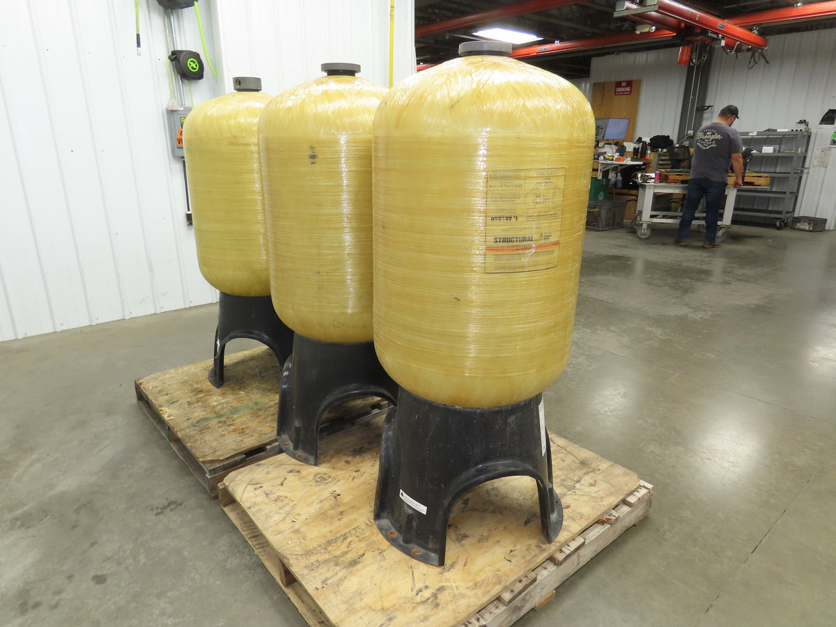 Pentair Polyethylene Fiberglass Single Wall Tank 100 Gallon Structural Lot of 3