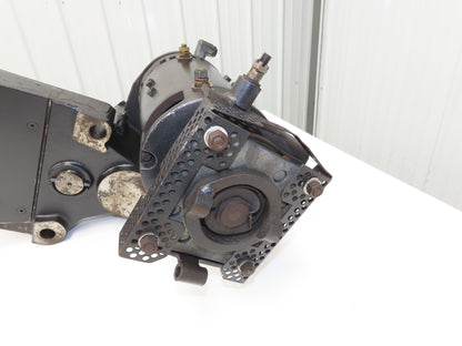 Crown 020094-001 Forklift Right Front Drive 8-Lug Axle & Motor W6AC01 Off 30RCTT