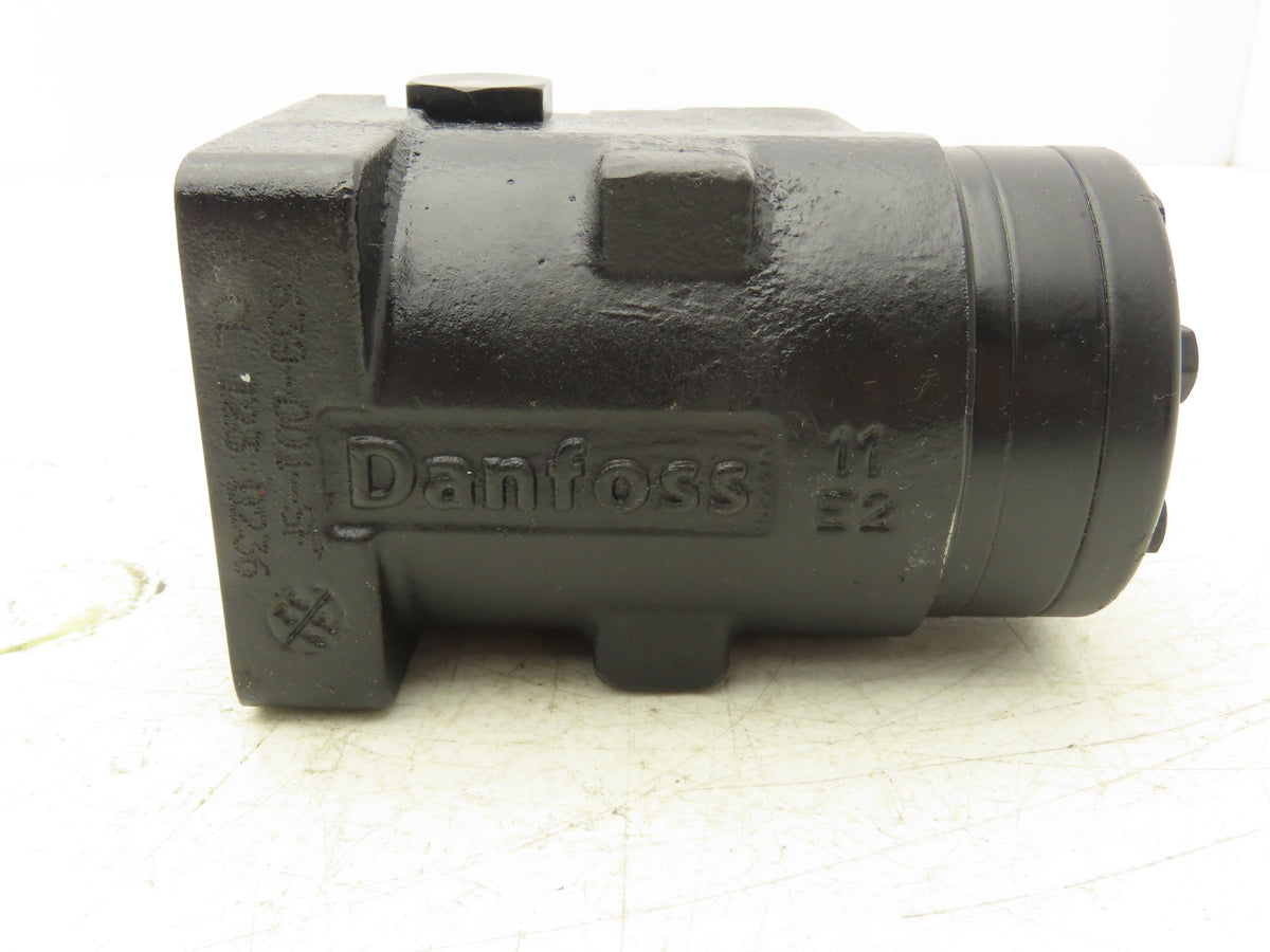Danfoss 131246 Stand On Forklift  Hydraulic Power Steering Unit Off Crown RC5500