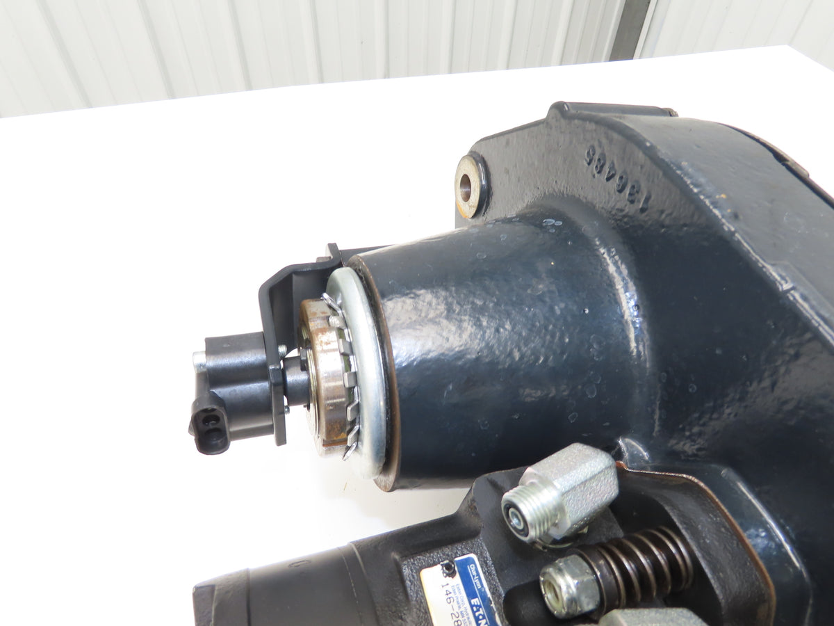 Crown 135908 & 136485 Single-Wheel Rear Steer Axle Assembly Off RC 5500 Forklift