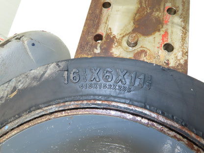 Raymond 579-356 Forklift Front Left Drive Axle & Motor 8-Lug Off DSS350TT