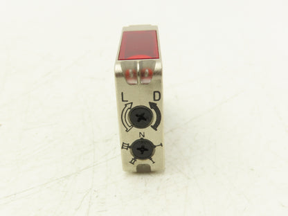 Pepper + Fuchs 208637 Retroreflective Photoelectric Sensor Red LED 10-30 VDC