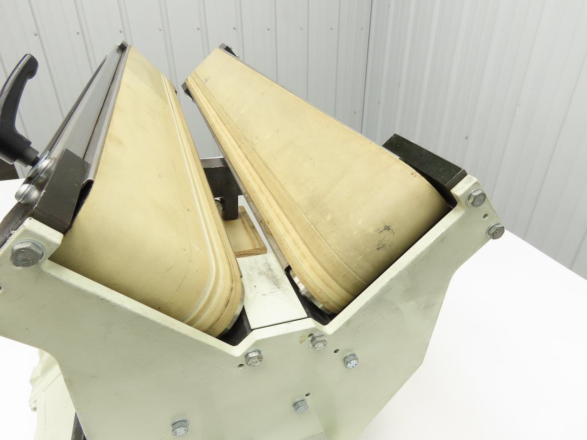 Dual Belt Conveyor 90° V-Trough 4"x 34"L Adj Incline Mount Bag Closing 230/460V