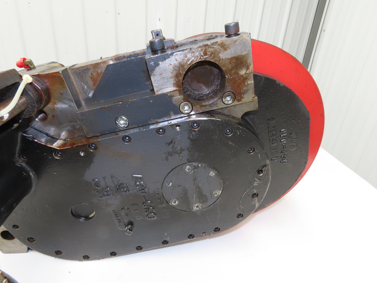Raymond Forklift Front Left Drive Axle & Gearbox Removed From 640-C40TT
