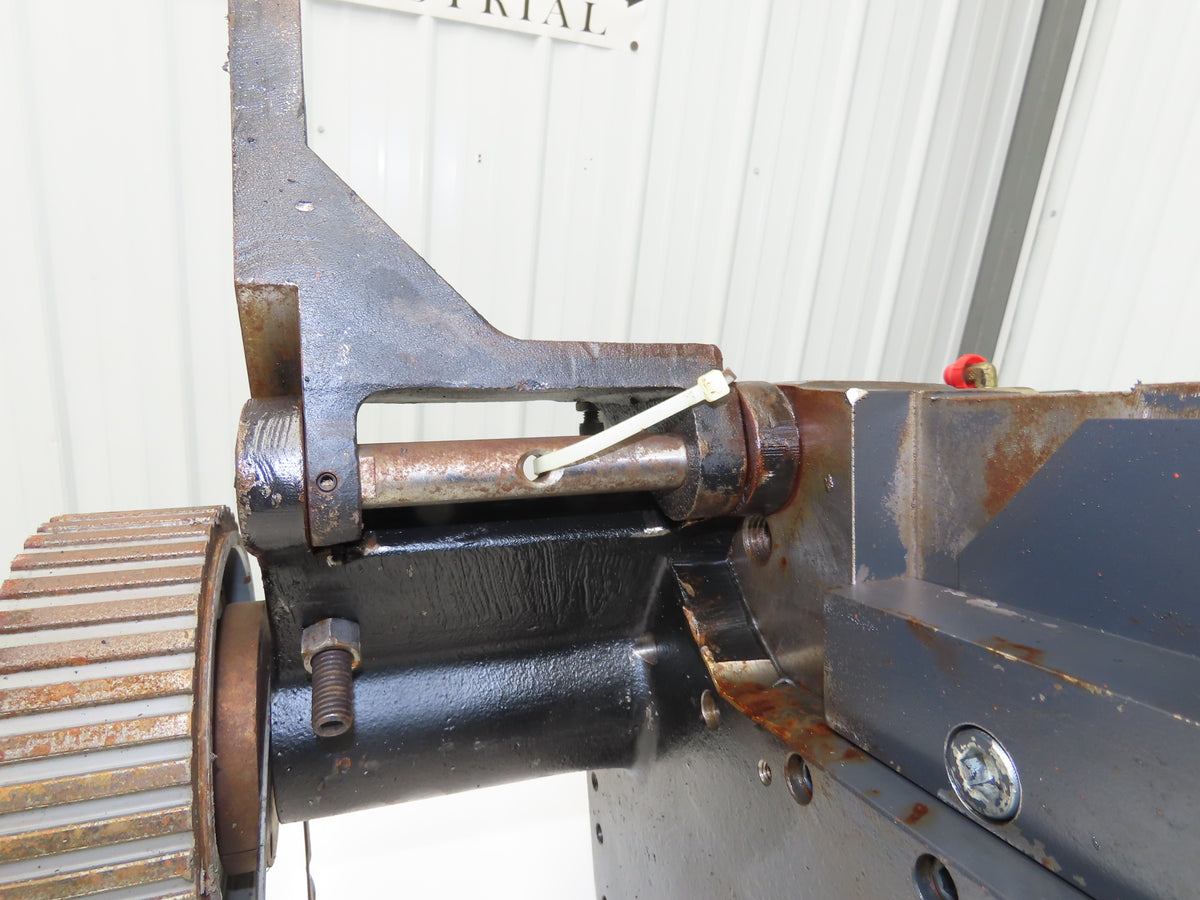 Raymond Forklift Front Left Drive Axle & Gearbox Removed From 640-C40TT
