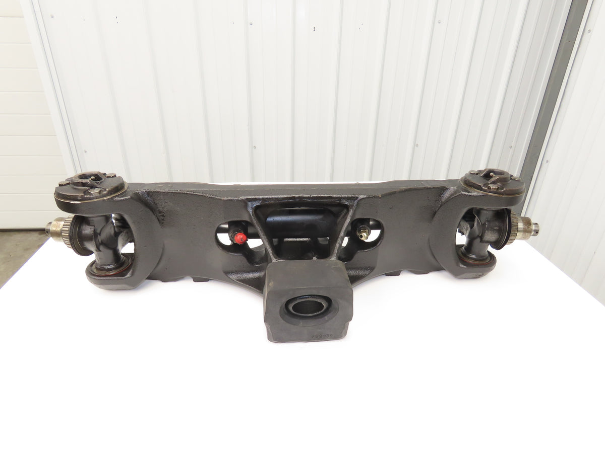 Hyster E50Z-33 Electric Forklift Rear Axle Dual Hydraulic Steering Assembly
