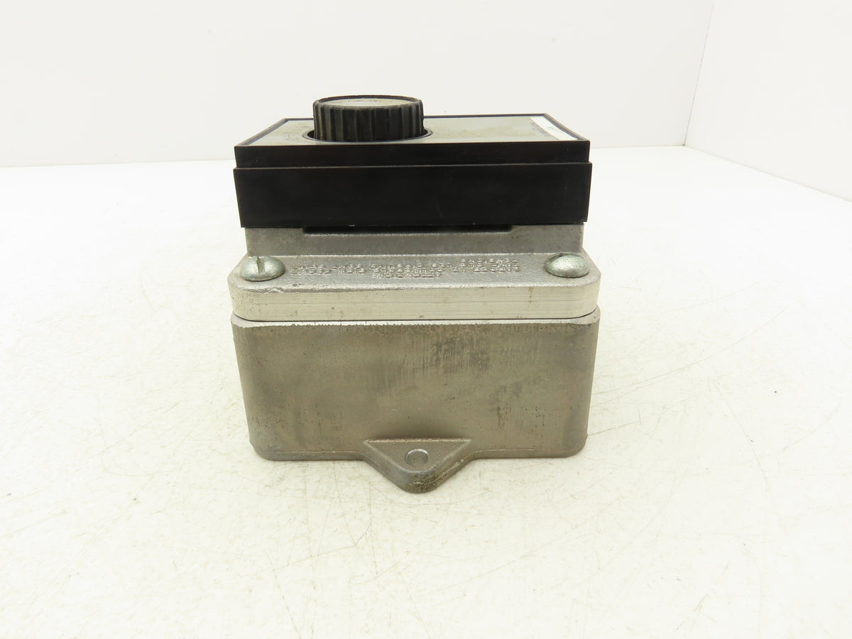 Columbus Elect. EPETD-8D Hazardous Location Thermostat 22A 125-277 VAC