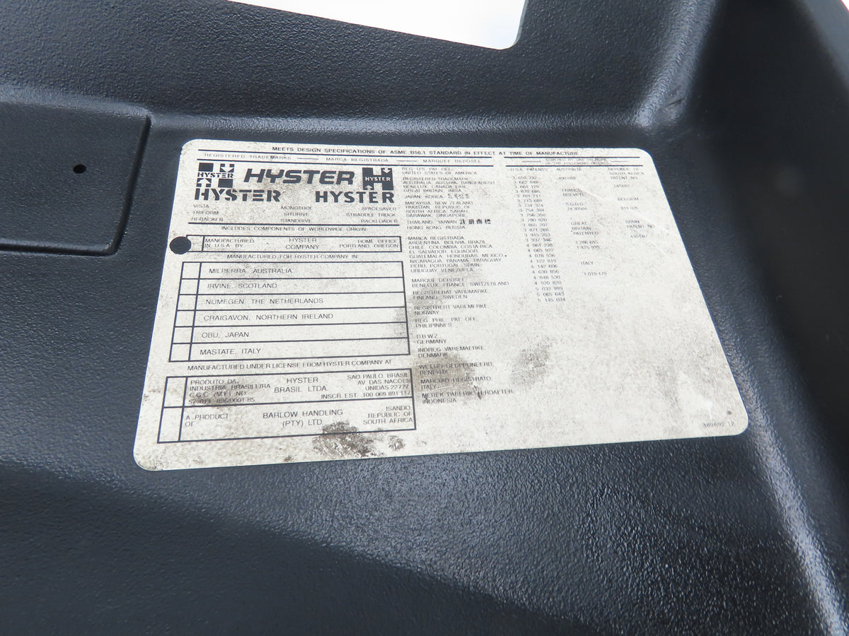 Hyster E50Z-33 Electric Forklift Lower Kickplate Plastic Shroud Assembly