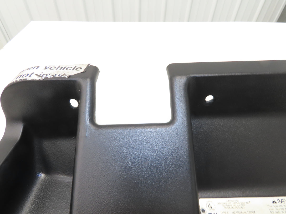 Hyster E60Z-33 Electric Forklift Lower Kickplate Plastic Shroud Assembly