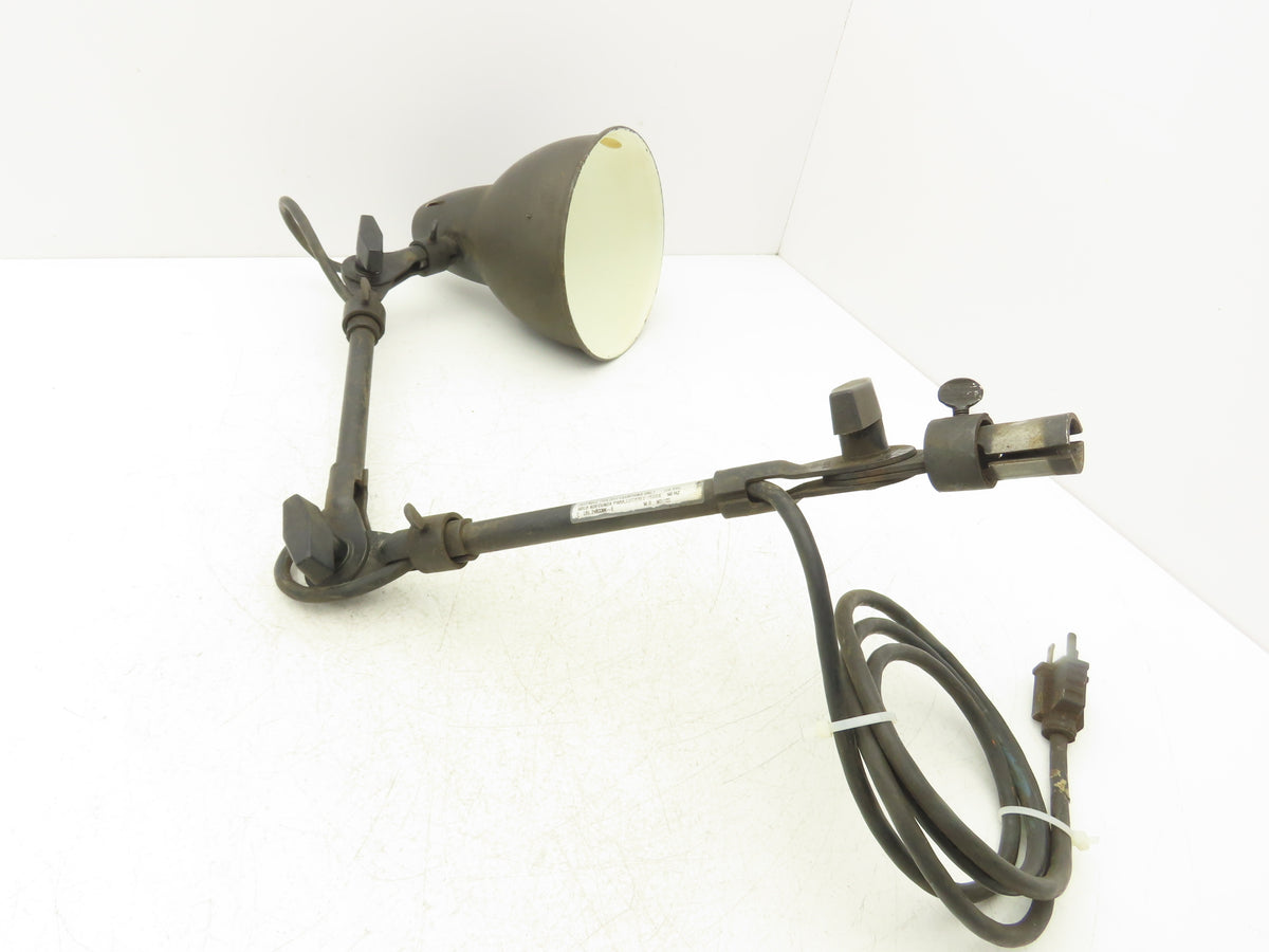 Fostoria 55-VCX-701B Articulating Machinist Tool Light 120 VAC 3 Pivot Points