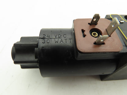 Parker D1VW004CNJWM Hydraulic Directional Solenoid Valve 4/3 Way 5000 PSI 24VDC