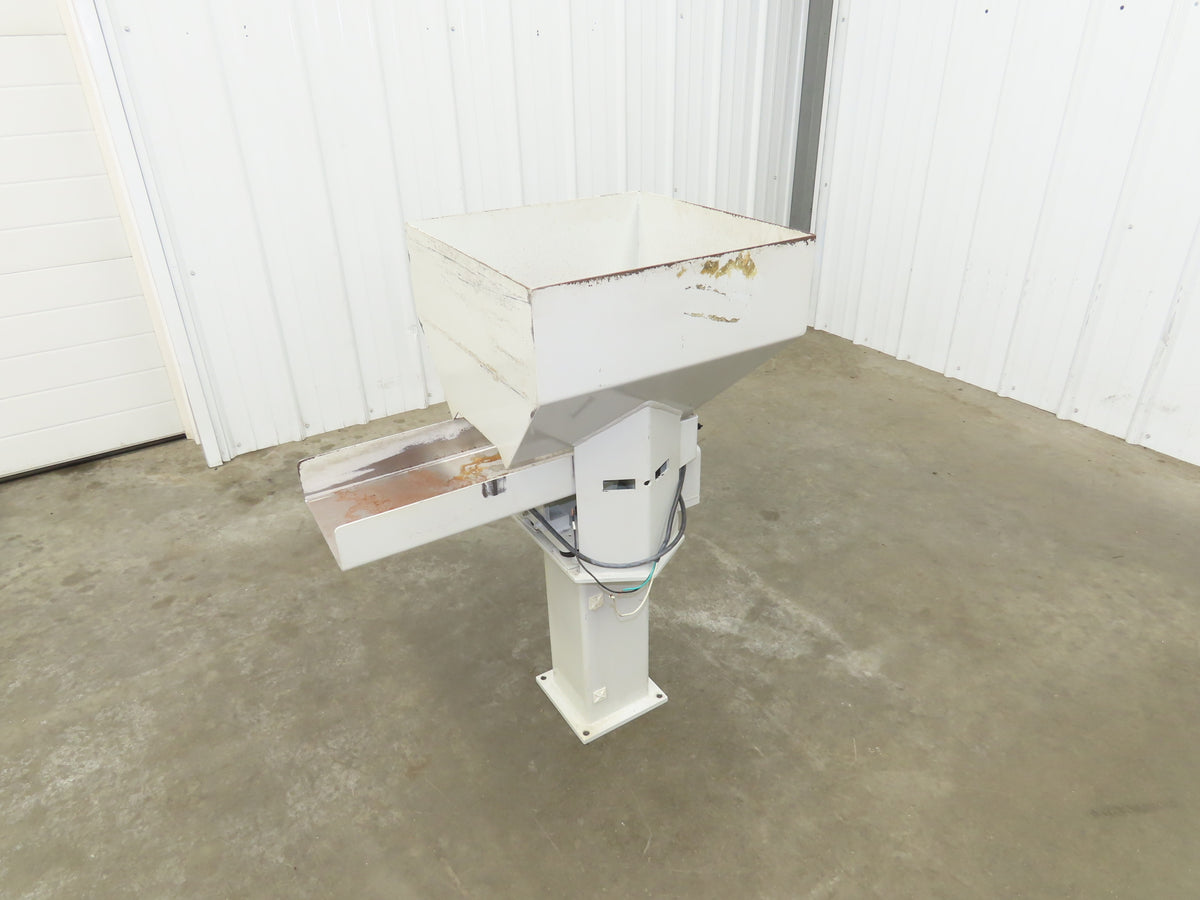 American Feeding A01-DC Vibrator Hopper Feeder 18x18" 120V 22-3/4"H Outfeed