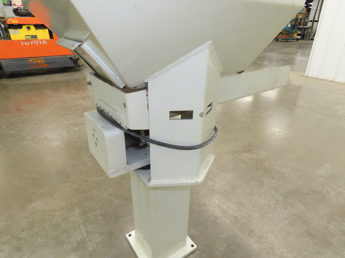 American Feeding A01-DC Vibrator Hopper Feeder 18x18" 120V 23-1/4"H Outfeed