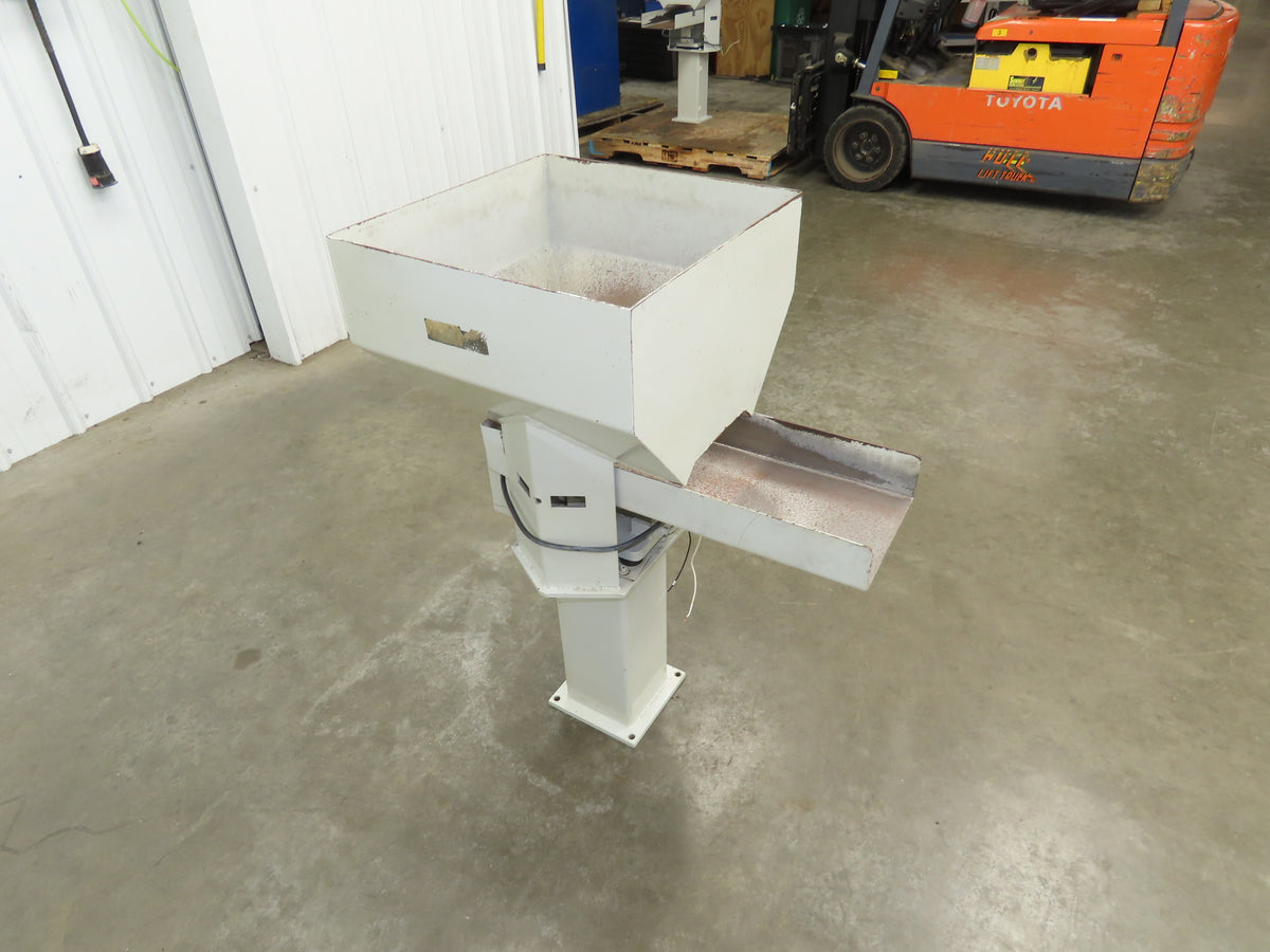 American Feeding A01-DC Vibrator Hopper Feeder 18x18" 120V 23-1/4"H Outfeed