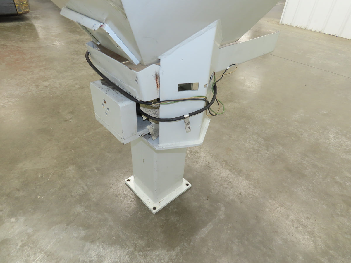 American Feeding A01-DC Vibrator Hopper Feeder 18x18" 120V 20"H Outfeed