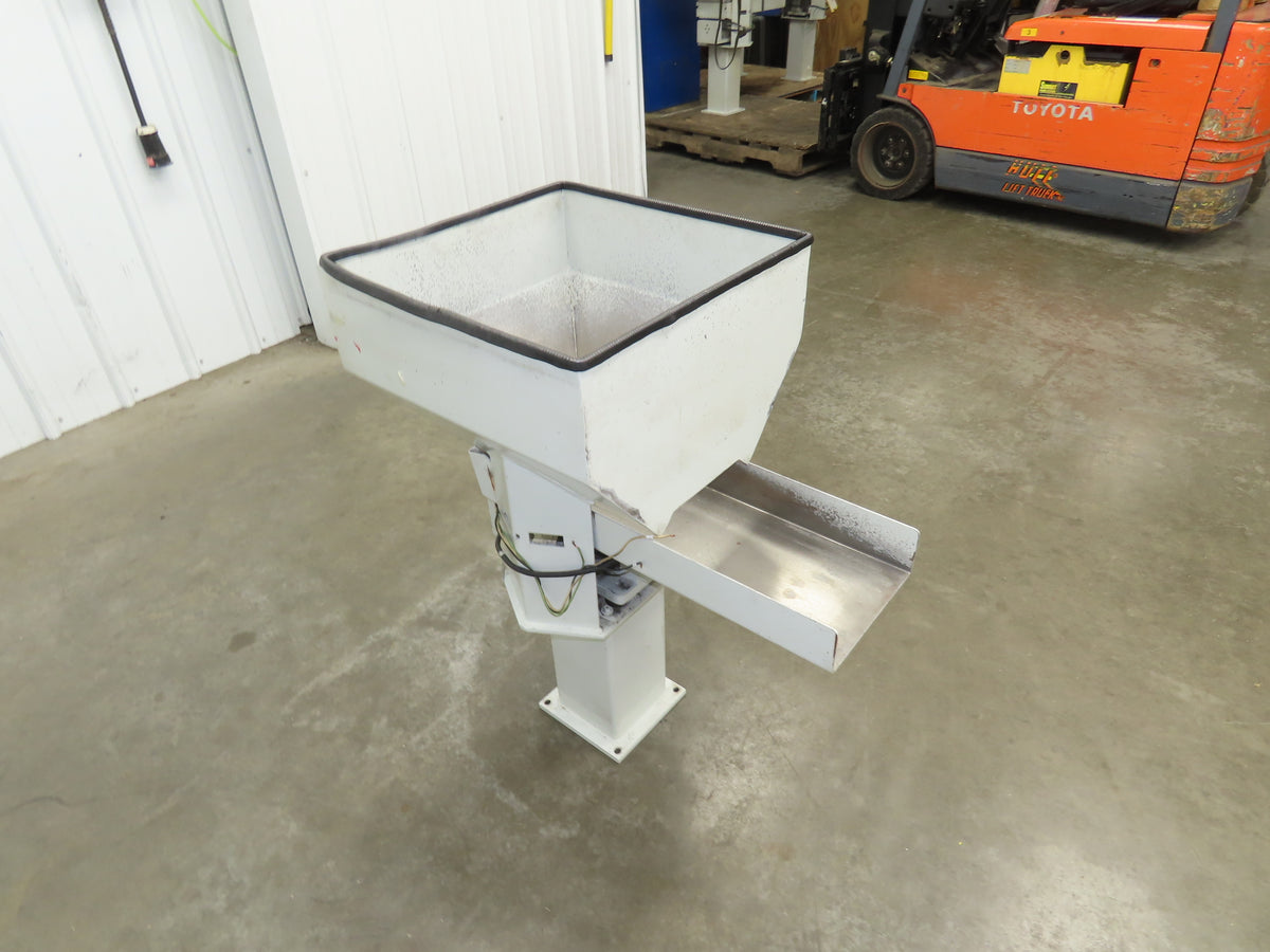 American Feeding A01-DC Vibrator Hopper Feeder 18x18" 120V 20"H Outfeed
