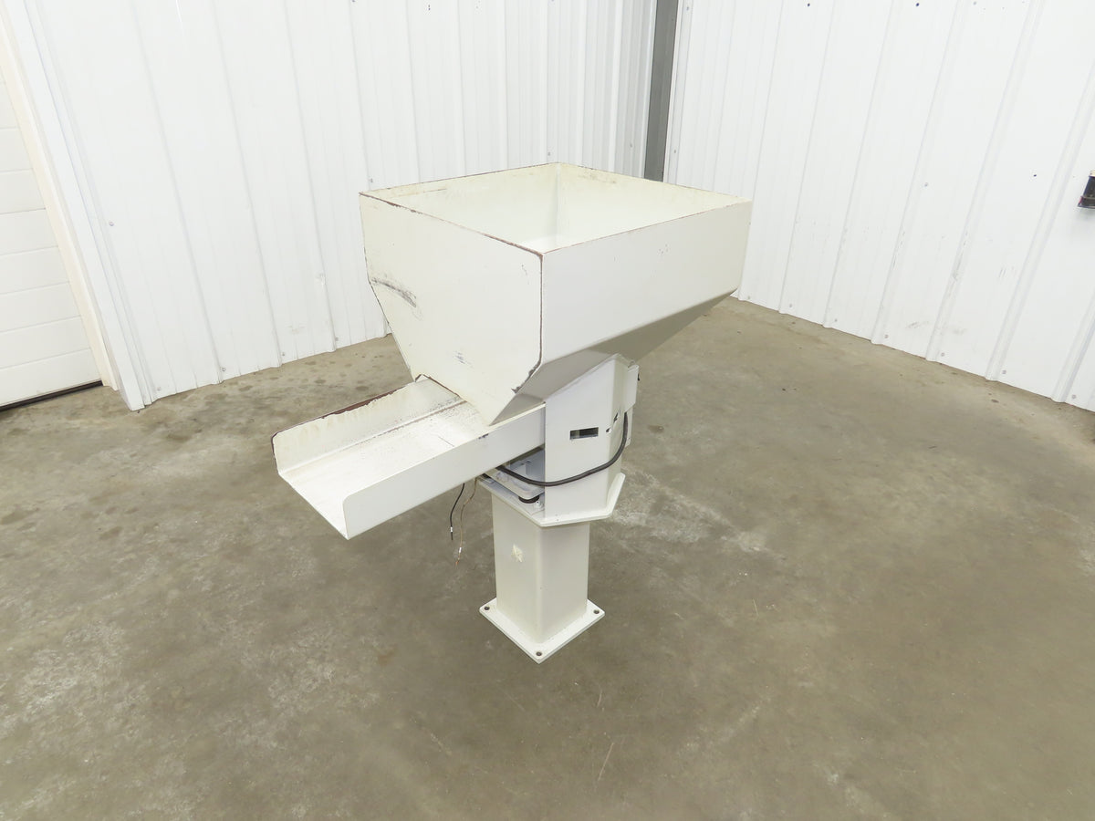 American Feeding A01-DC Vibrator Hopper Feeder 18x18" 120V 21-1/2"H Outfeed