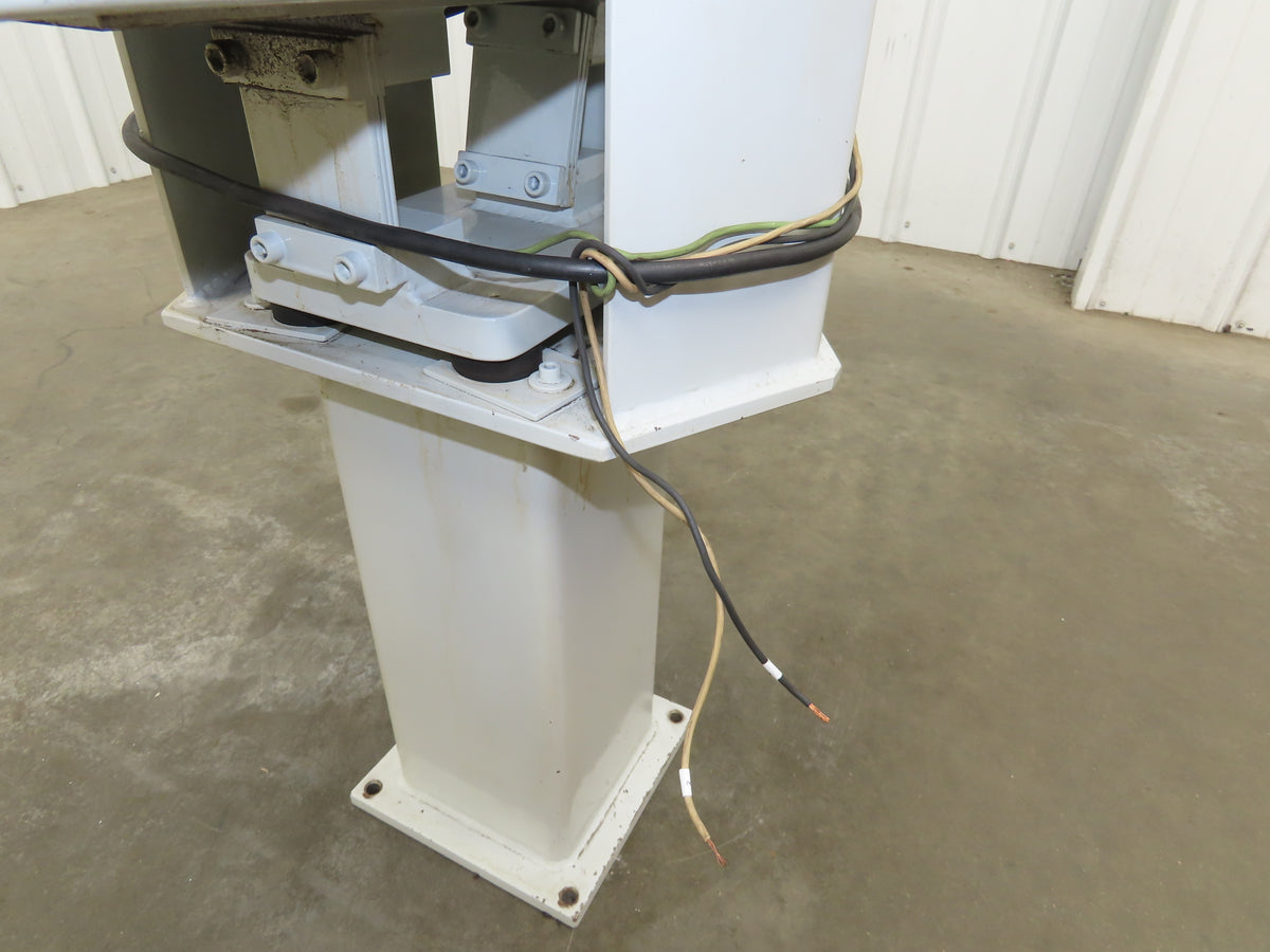 American Feeding A01-DC Vibrator Hopper Feeder 18x18" 120V 22-1/2"H Outfeed