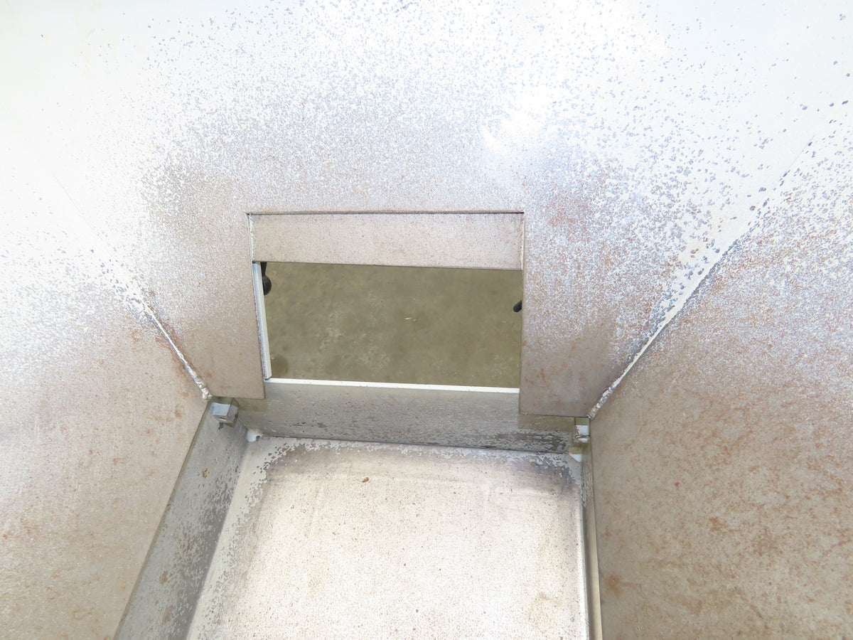 American Feeding A01-DC Vibrator Hopper Feeder 18x18" 120V 19-1/2"H Outfeed