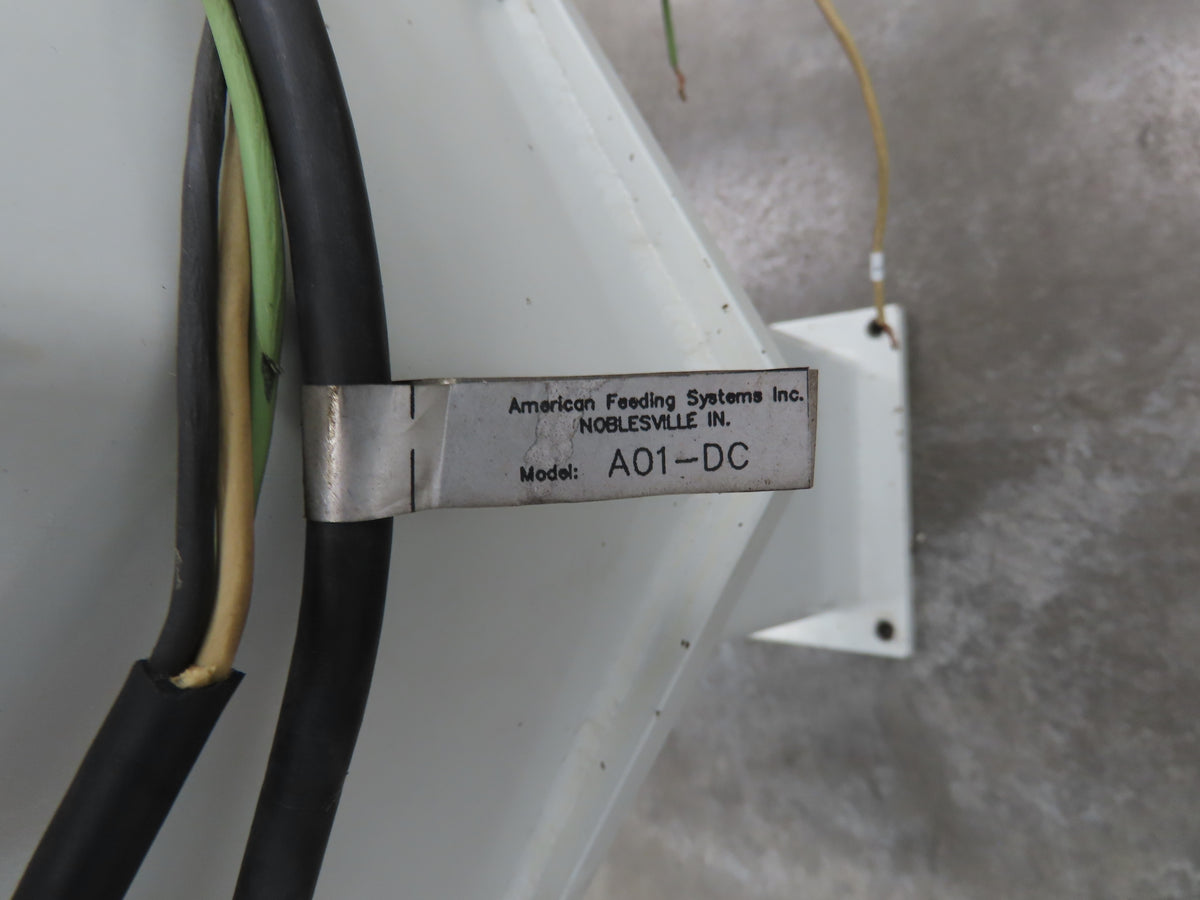 American Feeding A01-DC Vibrator Hopper Feeder 18x18" 120V 19-1/2"H Outfeed