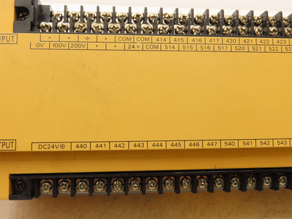 Mitsubishi F2-40ET Melsec 40 Point Programable Logic Controller IN 100-220 VAC