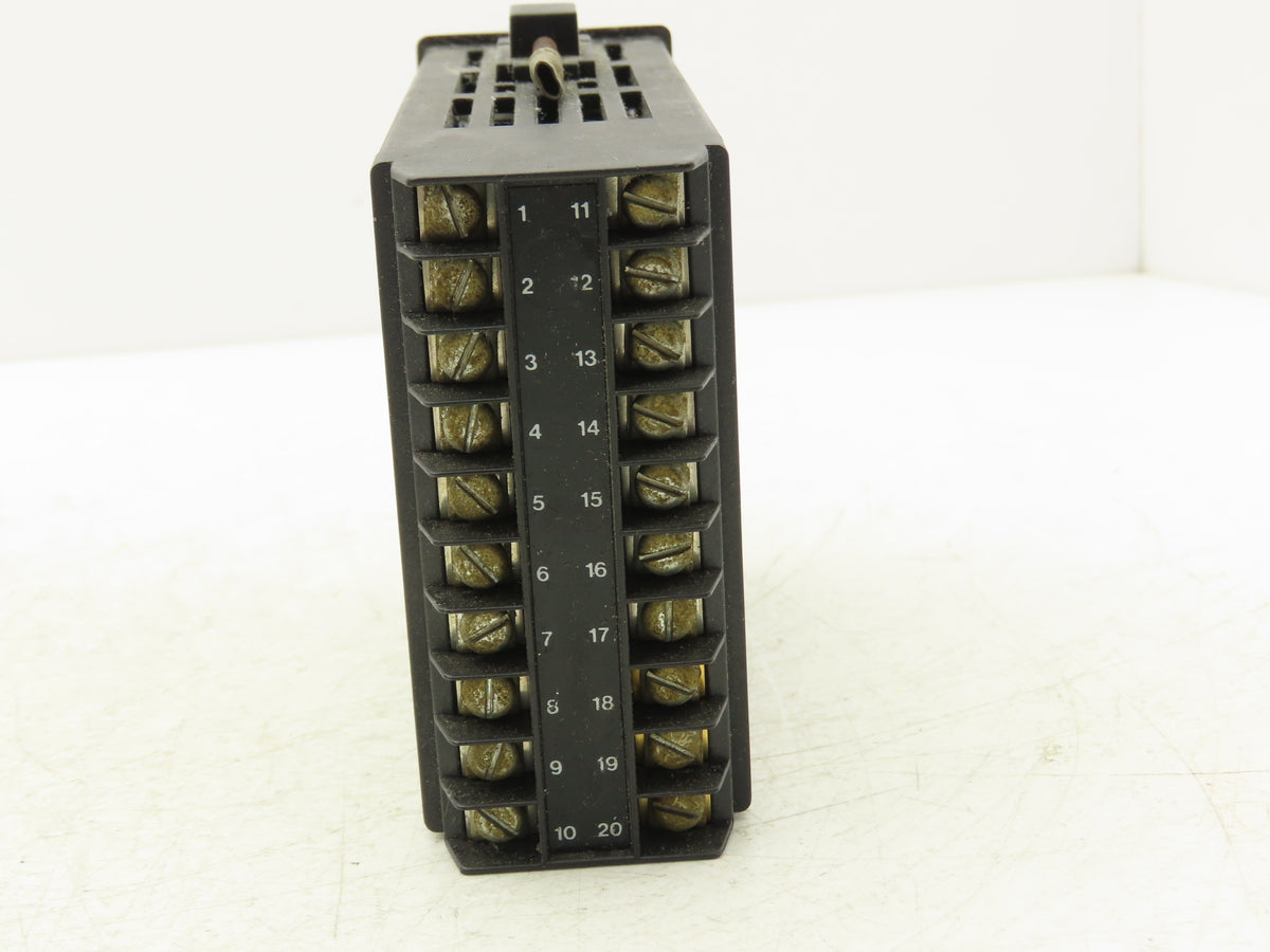 Eurotherm 808/L1/NO/R1/C4 1/8 DIN Temperature Controller K TC RS422 32-800°F
