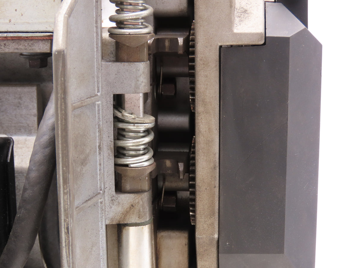 Miller 300740 Welder Electric Motor & Wire Feeder 24VDC For S-74 Mpa