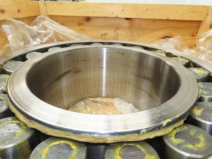 SKF Spherical Roller Bearing 500 mm ID x 920 mm OD x 336mm Width & Outer Housing