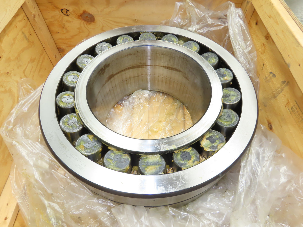 SKF Spherical Roller Bearing 500 mm ID x 920 mm OD x 336mm Width & Outer Housing