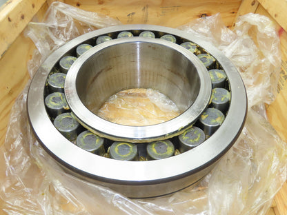 SKF Spherical Roller Bearing 500 mm ID x 920 mm OD x 336mm Width & Outer Housing