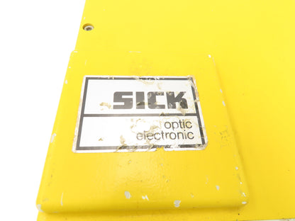 Sick LVU 706-2221 Safety Light Curtain Control Unit 690mm 120V