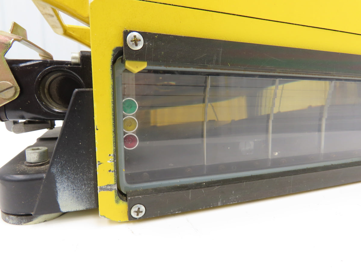 Sick LVU 706-2221 Safety Light Curtain Control Unit 690mm 120V