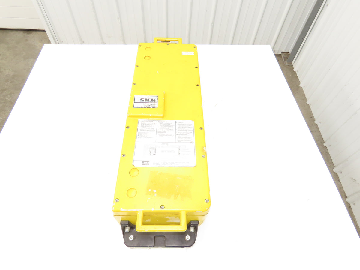 Sick LVU 706-2221 Safety Light Curtain Control Unit 690mm 120V