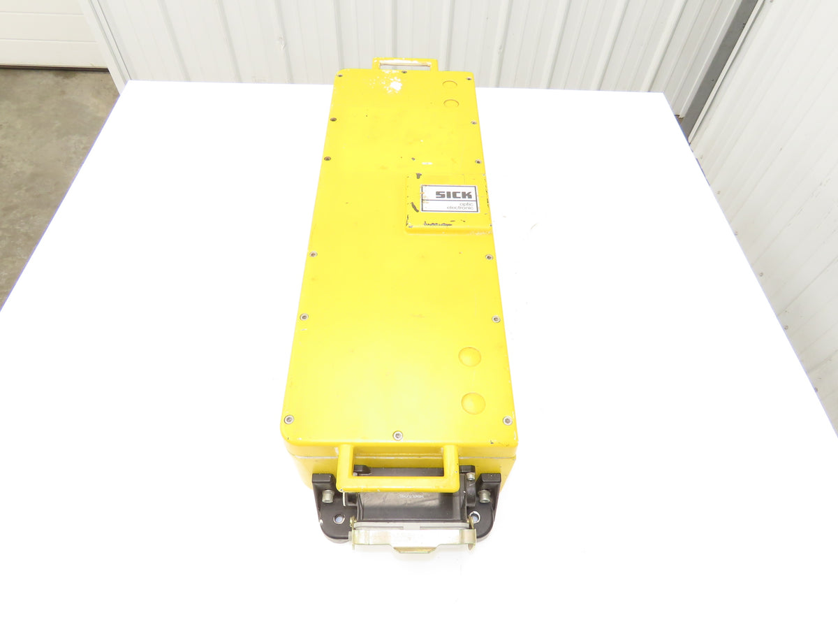 Sick BWS-S LVU 706-2221 Safety Light Curtain Control Unit 690mm 120V