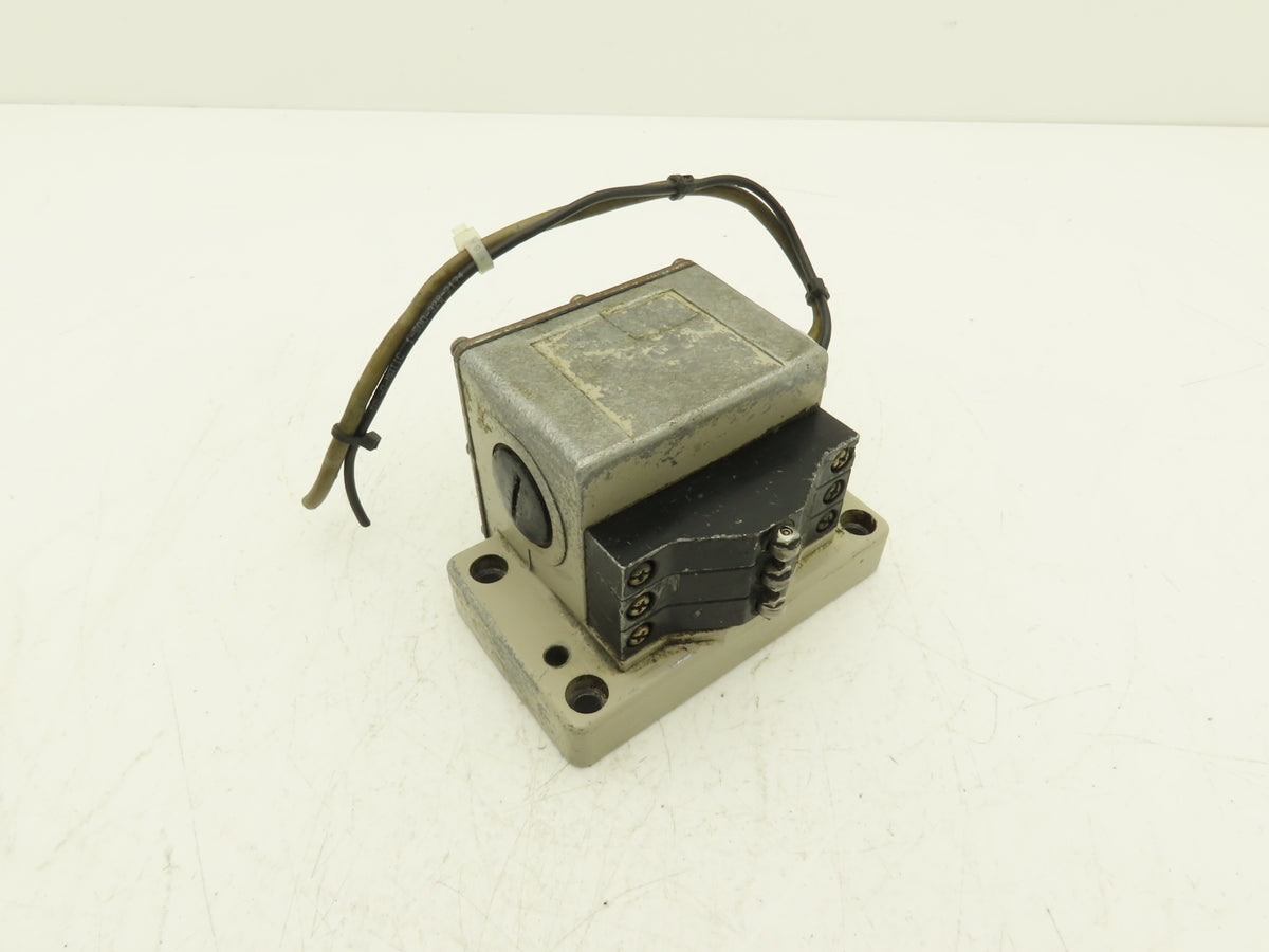 Omron D4MB-331 Cam Limit Switch 3 Plunger 10A 250V