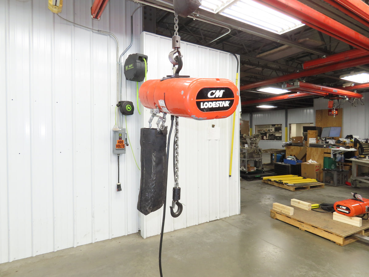 CM Lodestar J2 1/2 Ton 1000lb Electric Chain Hoist 20' Lift 2-Spd 32/10 FPM 480V