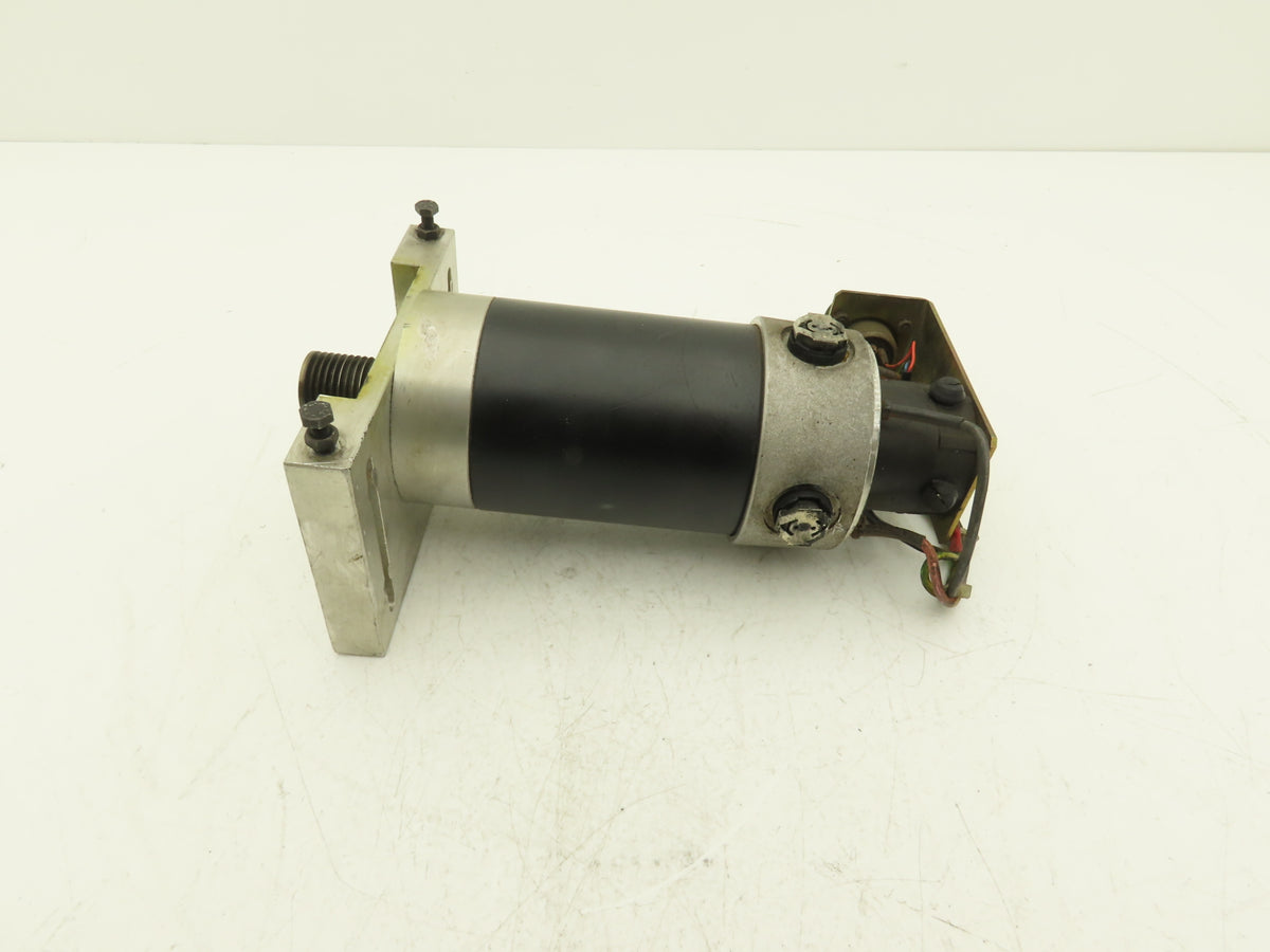 Parvex RS440GR1115 CMM Servo Motor 91VDC Brushed 1.9Nm With Encoder TBN203R1017