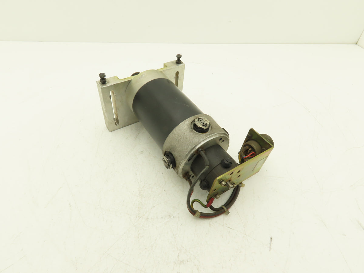 Parvex RS440GR1115 CMM Servo Motor 91VDC Brushed 1.9Nm With Encoder TBN203R1017