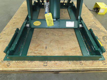 Southworth LS2-24 Hydraulic Lift Table 1700Lb 24" Travel 36"x30" Swivel Top 120V