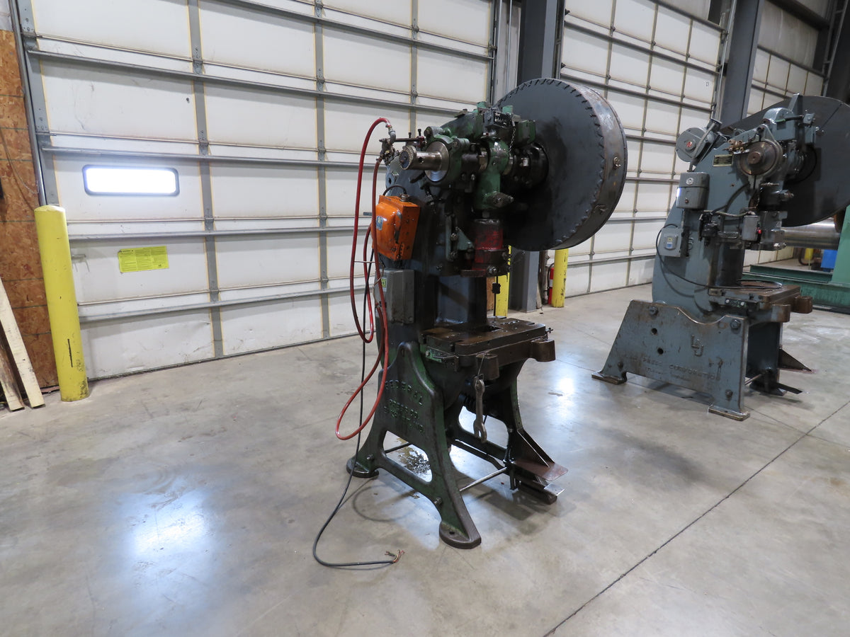 Federal No 3 Mechanical OBI Punch Press 26 Ton 2-3/8" Stroke 6" Throat 1Hp 3Ph