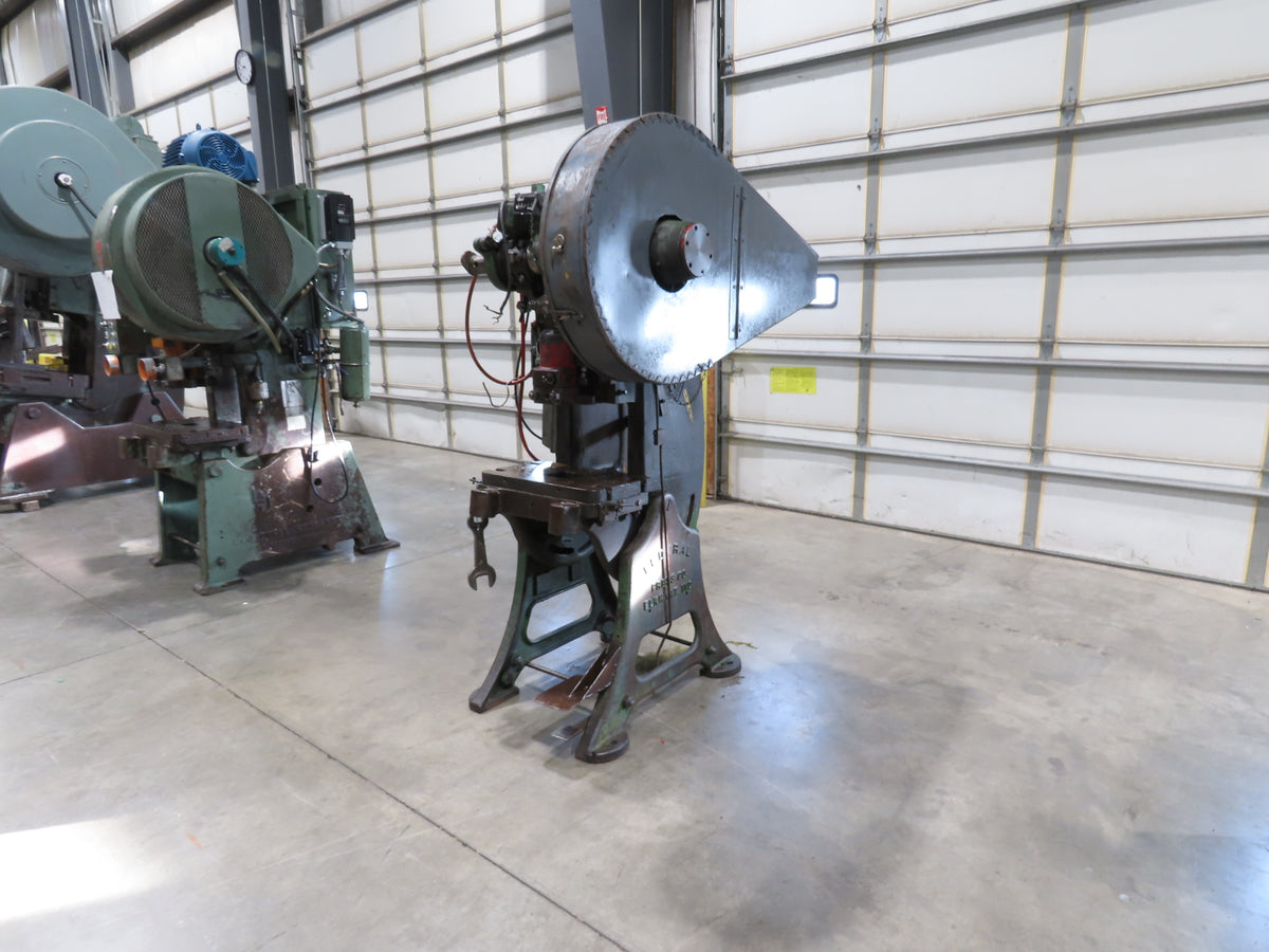 Federal No 3 Mechanical OBI Punch Press 26 Ton 2-3/8" Stroke 6" Throat 1Hp 3Ph