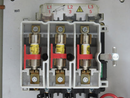 Allen Bradley 112-C09AAA1F-6P IEC Combination Motor Starter Disconnect 230V 3PH