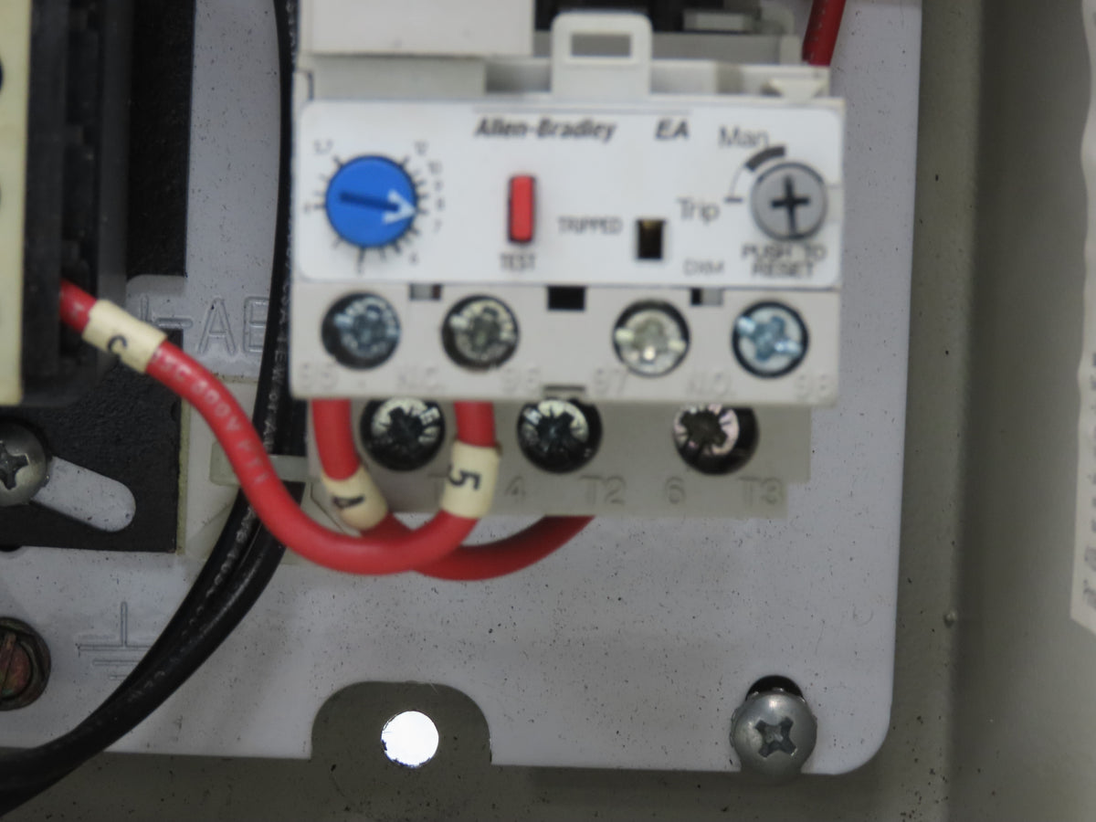 Allen Bradley 112-C09AAA1F-6P IEC Combination Motor Starter Disconnect 230V 3PH