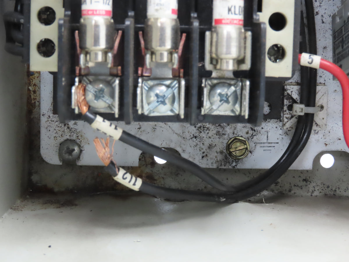 Allen Bradley 112-C09AAA1E-6P IEC Combination Motor Starter Disconnect 230V 3PH